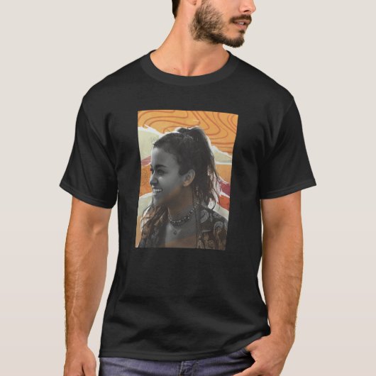 Outer Banks Season 3 Kiara Mixed Media Collage Por T-Shirt (Vorderseite)