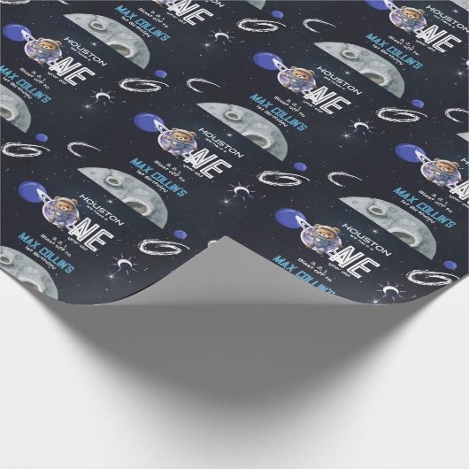 Outer Space Astronaut 1st Birthday Geschenkpapier (Ecke)