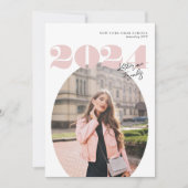 Oval Bold Modern Class of 2024 Foto Abschluss Einladung (Vorderseite)