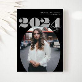 Oval Bold Modern Class of 2024 Foto Abschluss Einladung
