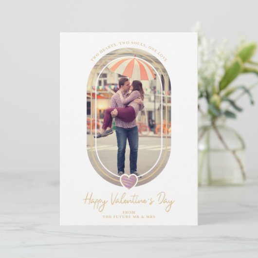 Oval Effect Purple Heart Happy Valentine's Day Save The Date (Stehend Vorderseite)