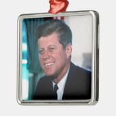 Oval Office Portrait Präsident John F. Kennedy Ornament Aus Metall (Links)