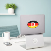 Ovale deutsche Flagge - Ländercode Vinyl Car Aufkl Aufkleber (Laptop auf Schreibtisch)
