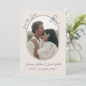 Ovales Foto mit dünner Kante und minimalem Bug Save The Date (Stehend Vorderseite)