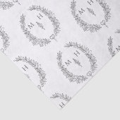 Ovales Leaf-Monogramm, grau zeichnend auf der weiß Seidenpapier (Detail)