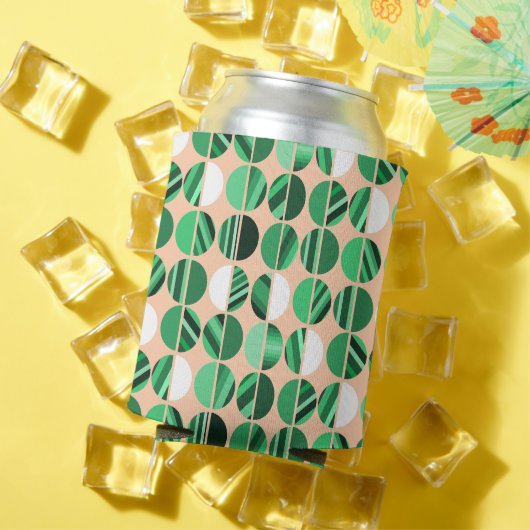 Ovalhalve, grün gestrichen dosenkühler (In Situ Sommer)