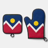 Oven Mitt and Pot Holders mit der Fahne Denver, US Ofenhandschuh & Topflappen-Set (Vorderseite)