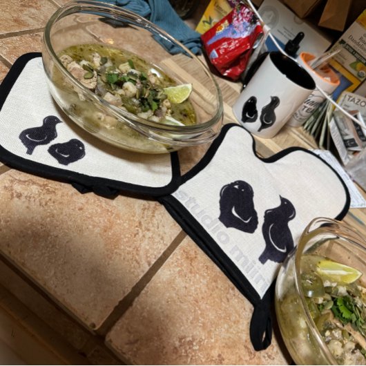 OVEN MITT & POT HOLDER studio miiri Ofenhandschuh & Topflappen-Set