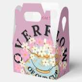 OVERFLOW-Bevorzugung Box von Poet Adiela Akoo Geschenkschachtel (Geöffnet)