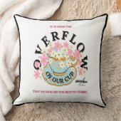 OVERFLOW-Drehkissen entworfen von Adiela Akoo Kissen (Decke)