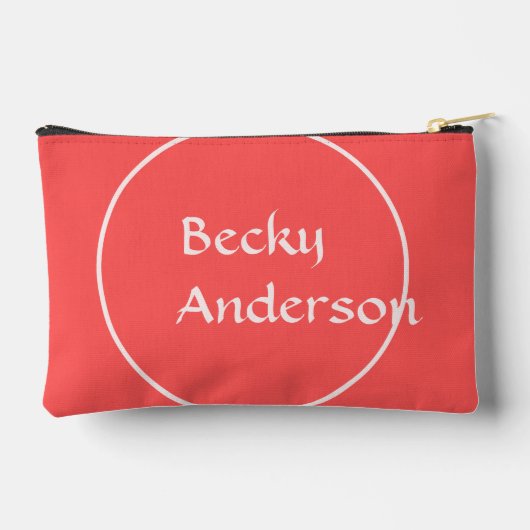 Oversified Initials in Rosé und Rot Zubehörtasche (Rückseite)