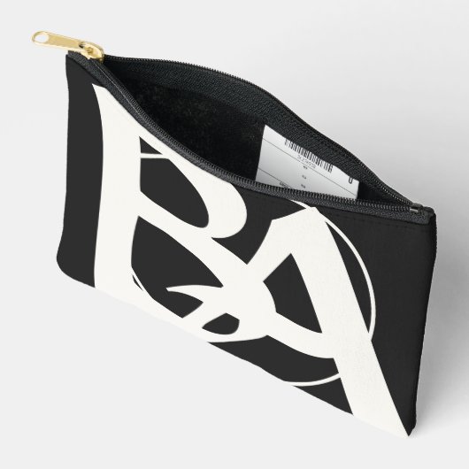 Oversifizierte Initialen in Weiß und Schwarz Zubehörtasche (Offen)