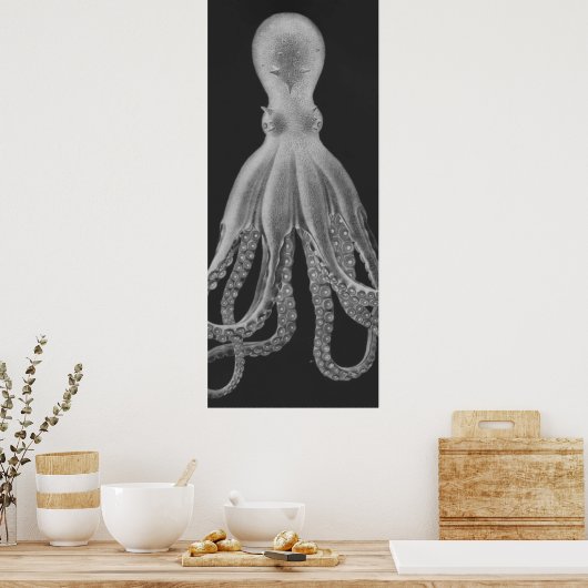 Oversifizierter Octopus Triptych II Print in Grau Poster (Küche)