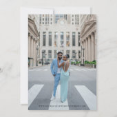 Oversifiziertes Script Monogram Stilvolles Foto Ho Einladung (Rückseite)