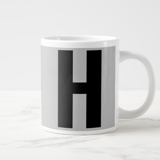 Oversized Monogramm Initial in Grau und Schwarz Jumbo-Tasse (Rechts)