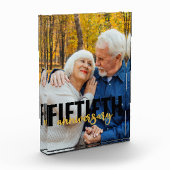 Oversized Typografy Overlay zum 50. Jubiläum Fotoblock (Links)