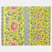 Owen Jones Peony Yellow Background Fleecedecke (Vorderseite (Horizontal))