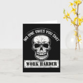 Owes You Work Harder Motivational Funny Karte (Gelbe Blume)
