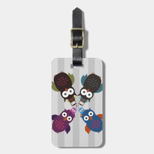 Owl Crowd Gepäckanhänger (Vorderseite vertikal)