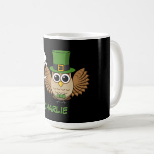 Owl Drinking Beer St Patrick's Day   Personalisier Kaffeetasse