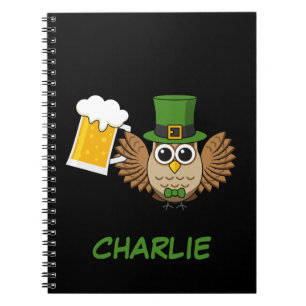 Owl Drinking Beer St Patrick's Day   Personalisier Notizblock