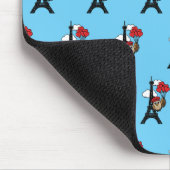 Owl Flying with Heart Balloons in Paris Mousepad (Ecke)