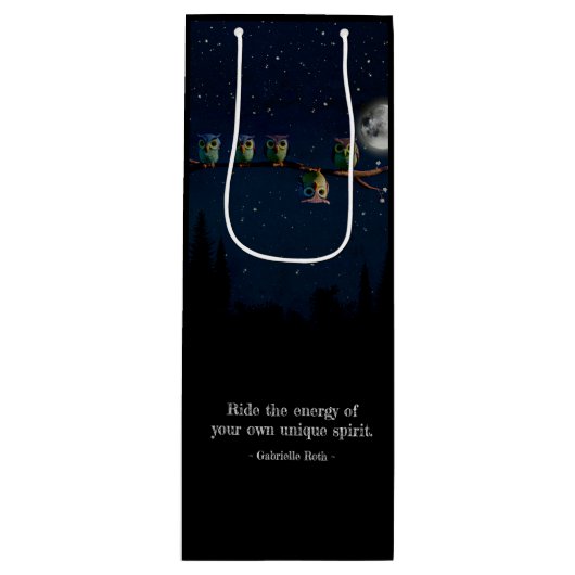 Owl ist anders als ein einzigartiges Angebot Geschenktüte Für Weinflaschen (Vorderseite)