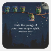 Owl ist anders als ein einzigartiges Angebot Quadratischer Aufkleber (Vorderseite)