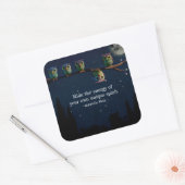 Owl ist anders als ein einzigartiges Angebot Quadratischer Aufkleber (Umschlag)