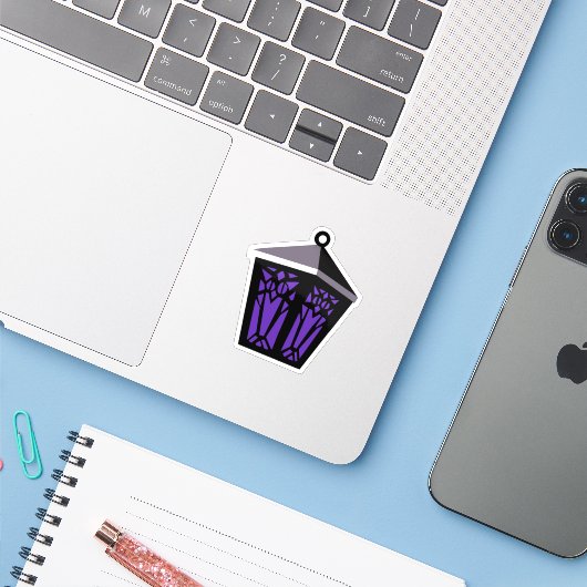 Owl Lantern Sticker - Purple (Laptop mit iPhone)