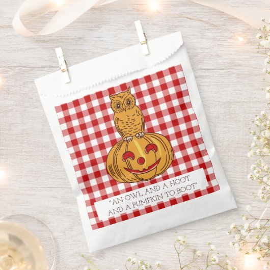 Owl on Pumpkin Gingham Pattern Gefälligkeitsags Geschenktütchen (Ausgeschnitten)