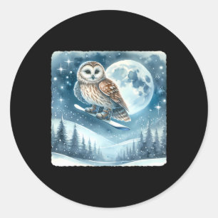 Owl Snowboarden über Moonlit Snowy Landschaft. Sno Runder Aufkleber