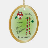 Owl wünscht dir ein frohes Weihnachtsgeschenk Keramikornament (Rechts)