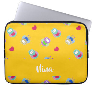 Owls mit Herzen auf Orange Laptopschutzhülle