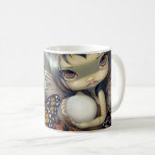 "Owlyn im Nest" Tasse (VorderseiteRechts)