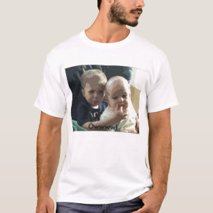 Owwww! Charlie biss mich T-Shirt