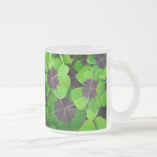 Oxalis-Blätter - Rot und Grün Mattglastasse (Rechts)