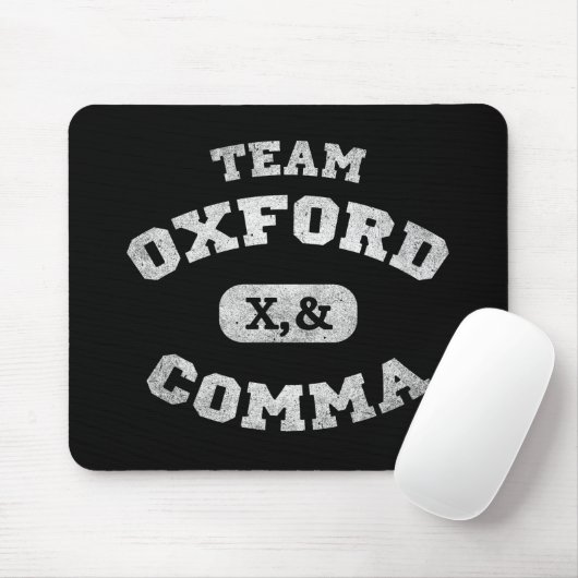Oxford Comma Team 819 Mousepad (Mit Mouse)