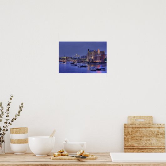 Oxo Tower and Thames River Poster (Küche)