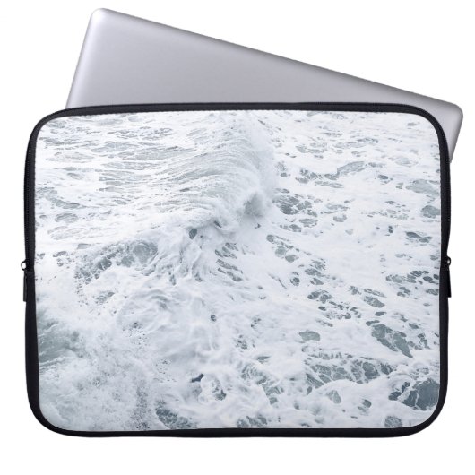 Ozean mit Welle Laptopschutzhülle (Vorderseite)