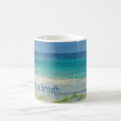Ozean nehmen eine tiefer Atem-Tasse Kaffeetasse (Mittel)