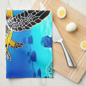 Ozeanembrace: Reise der Meeresschildkröte Geschirrtuch (Viertel Falte)