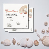 Ozeanperle unter der Babydusche Serviette