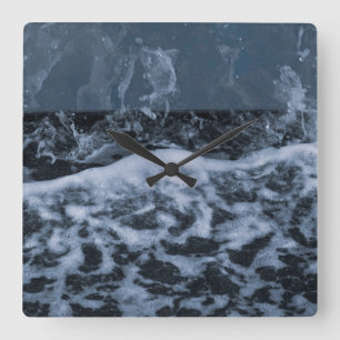 Ozeanschaum-Splash Nahaufnahme 1 Quadratische Wanduhr