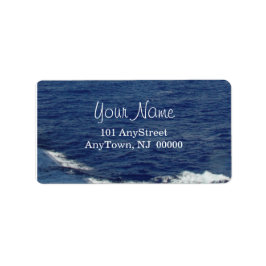 Ozeanwellen aus Weißschaum