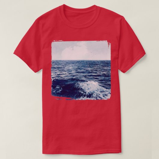 Ozeanwellen im offenen Meer T-Shirt (Design vorne)
