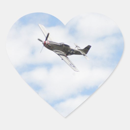 P51 Mustang im Flug Herz-Aufkleber (Vorderseite)