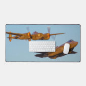 P-38 BELEUCHTUNG UND F-35A BELEUCHTUNG II SCHREIBTISCHUNTERLAGE (Tastatur & Maus)