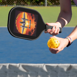 P-38 Lightning im pazifischen Kriegsschauplatz Pickleball Schläger