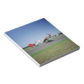 P-51 C Tuskegee Roter Schwanz Flugzeug bei der CAF Notizblock (angewinkelt)